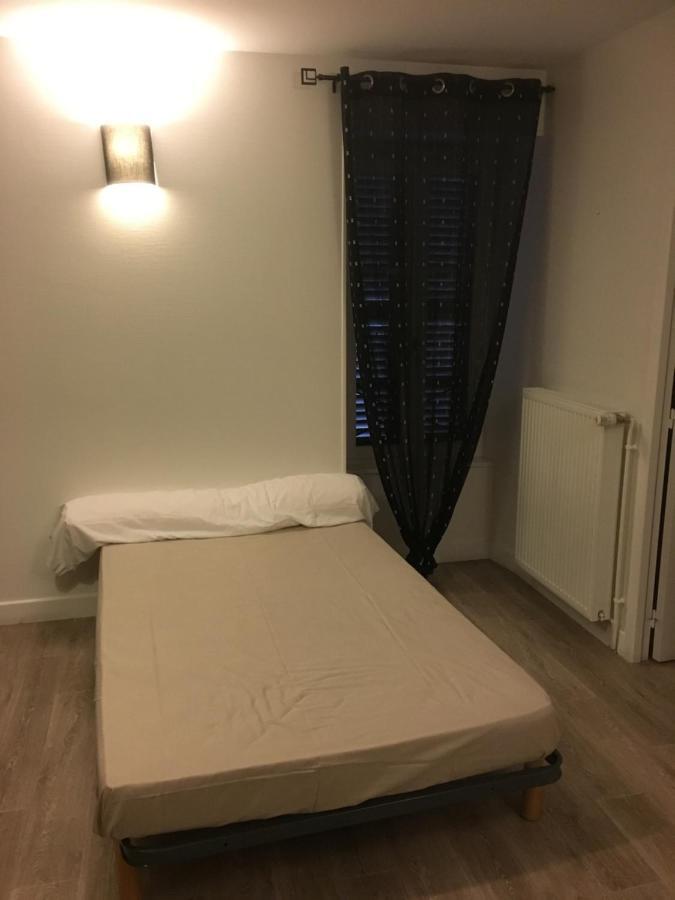 Chambres D'Hote Les Bredins Saint-Menoux Εξωτερικό φωτογραφία